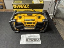 New DEWALT Work Site Charger / Radio 12A 60Hz...