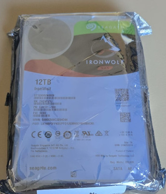 Seagate IronWolf 12TB 3.5'' SATA 7200RPM CMR 256MB HDD ST12000VN0008 BJ: Nov 2019