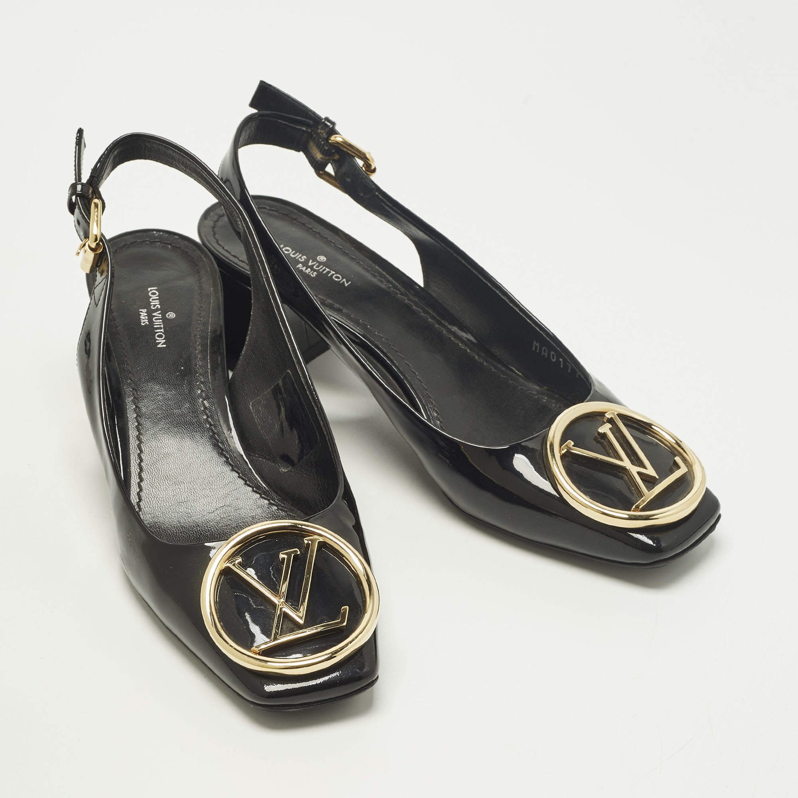 Louis Vuitton Madeleine Size 36 Black Patent Leather Slingback Pumps thumbnail 4