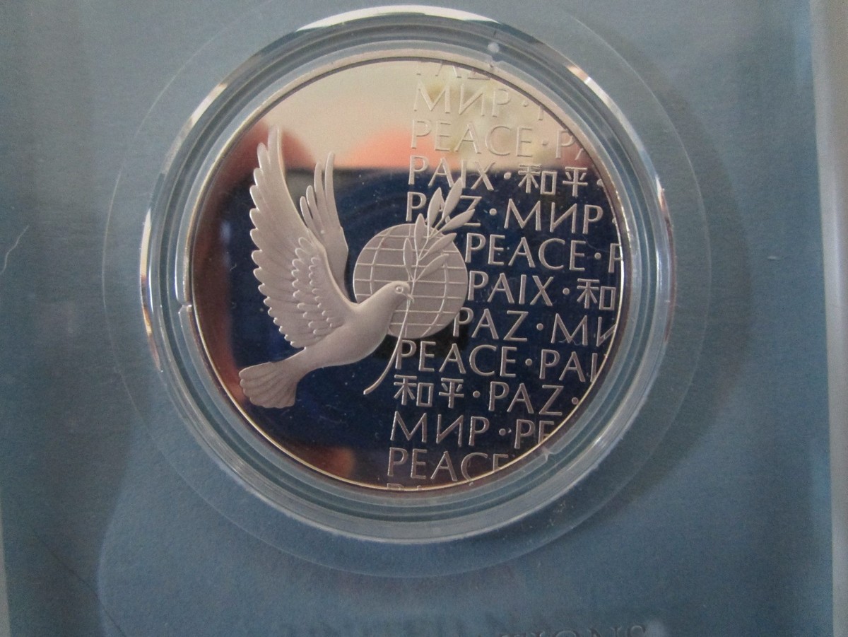 1973 U.N. Peace Medal Sterling Silver Proof (.925 fine) from