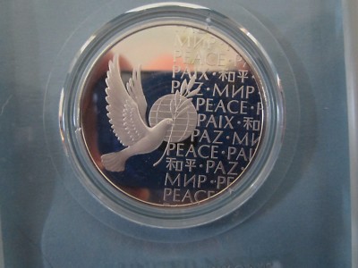 コレクション k1433 UNITED NATIONS PEACE MEDAL 1973 United Nations (Peace) - United States – Numista