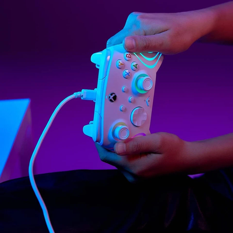 PDP AFTERGLOW XBX WAVE WIRED Controller WHITE for Xbox Series XS, Xbox One, Off - Image 2 of 3