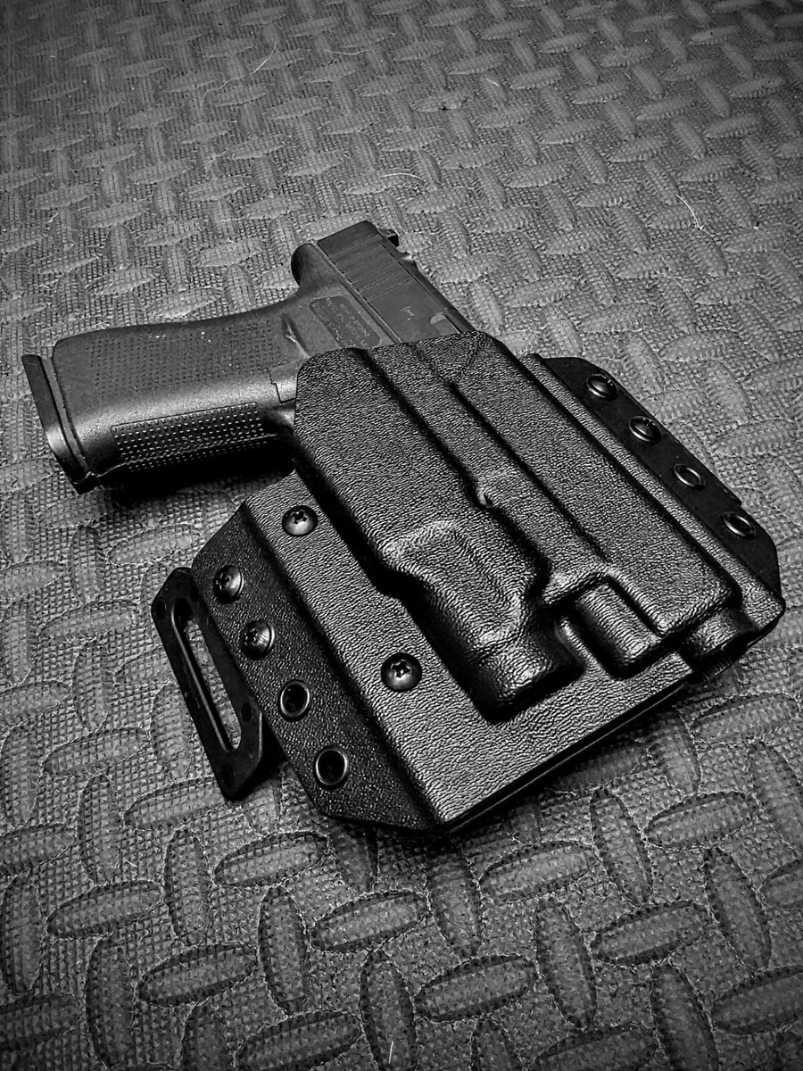 Code 4 Defense OWB Kydex Holster For Glock 48 With TLR-7 SUB / TLR-7 SUB HLX – Level 1