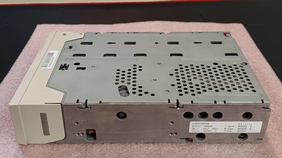 Tandberg SLR32 16-32 GB Tape Drive - Image 3 of 4