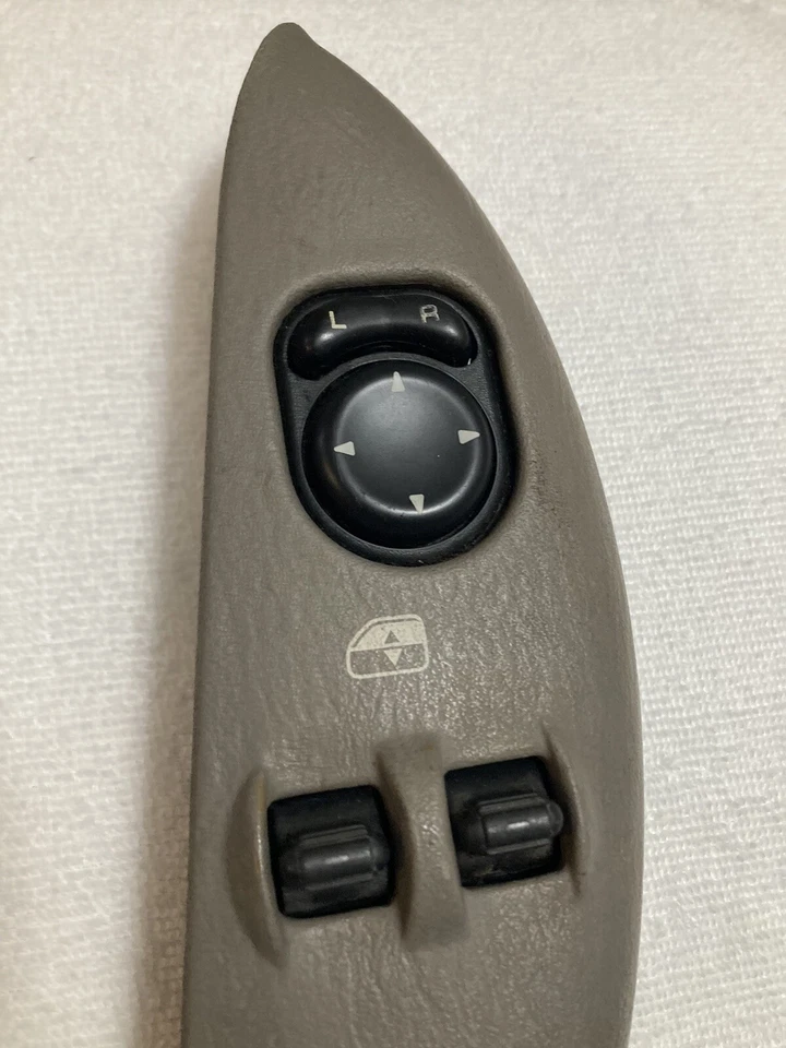 2003 Dodge Neon Power Window Control Switch - Image 2 of 2