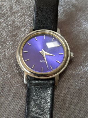 Beautiful Classico Watch With Blue Dial And Silver Tone/Works/New Battery L12