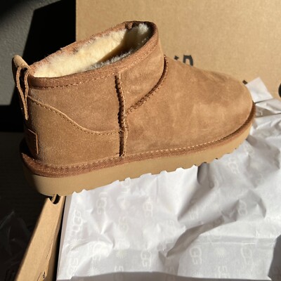 New UGG CLASSIC ULTRA MINI BOOTS CHESTNUT SIZE 7 BRAND NEW IN BOX