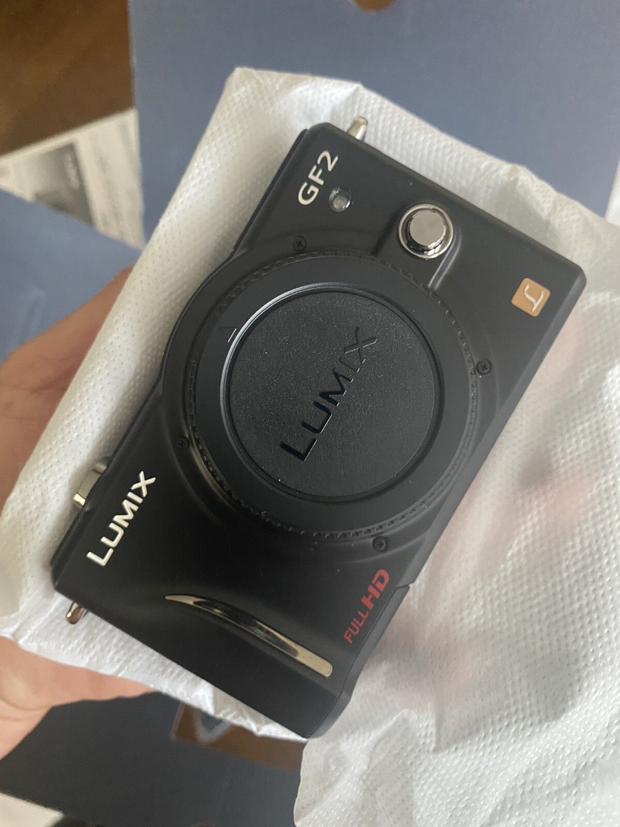 Panasonic LUMIX DMC-GF2 12.1MP Digital Camera - Black (Body