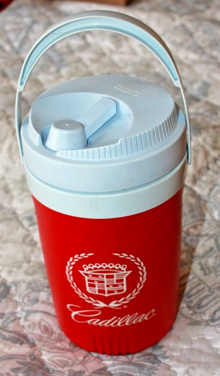 NEW RUBBERMAID MODEL 1591 DRINK COOLER WITH CADILAC LOGO - DEALER ITEM UNUSED