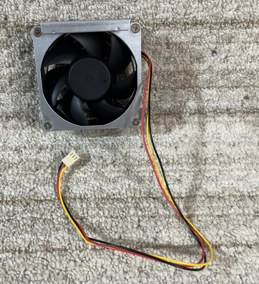 Sunon 80x80x25mm 12V 1.7W 3-Pin ME80251V1 / EE80251B1-0000-G99 Computer Fan - Image 3 of 4