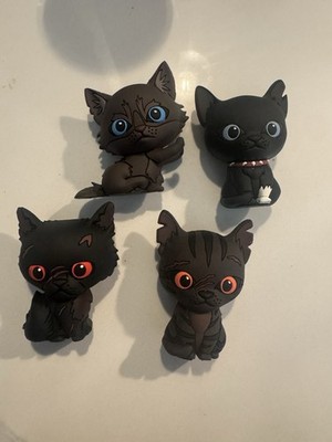 Warrior cats Cat Figurines Lot of 4 Plastic Mini Figures Black Gray Brown
