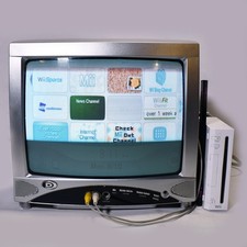Durabrand DWT1304 13 CRT Retro Gaming TV Color Television With Remote Tested