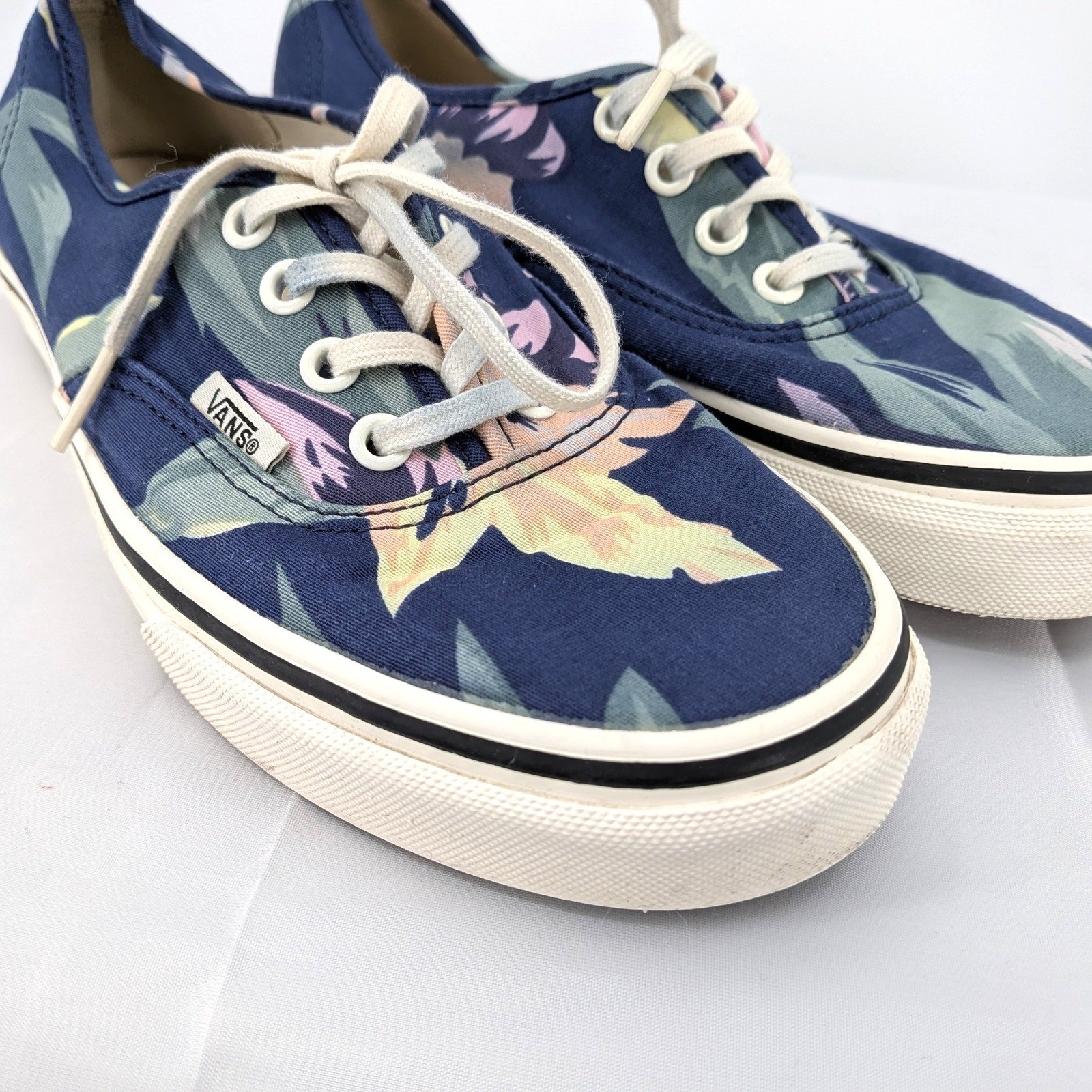 Floral Vans Lace Up Sneakers Casual Skate Shoes Womens 7 thumbnail 7