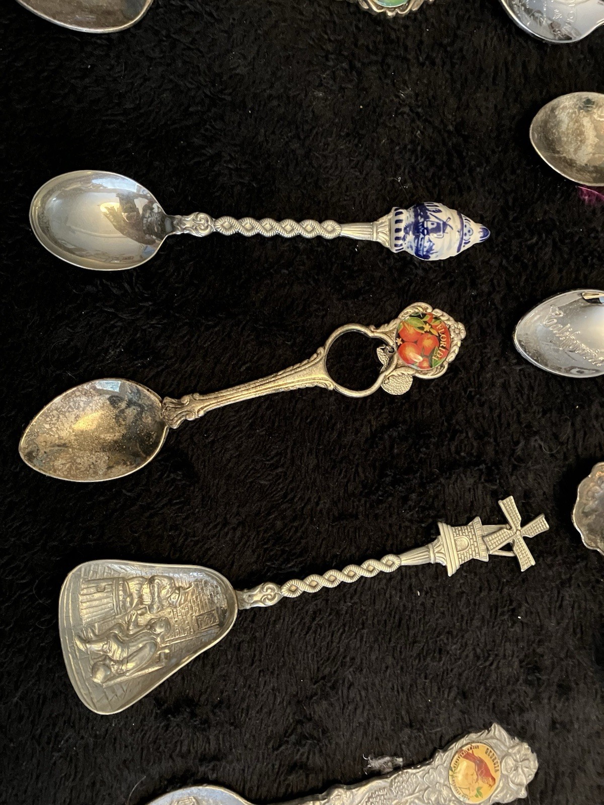 31 Souvenir Spoons Mixed Lot Silverplate Spoon Collection Collectible One Owner!
