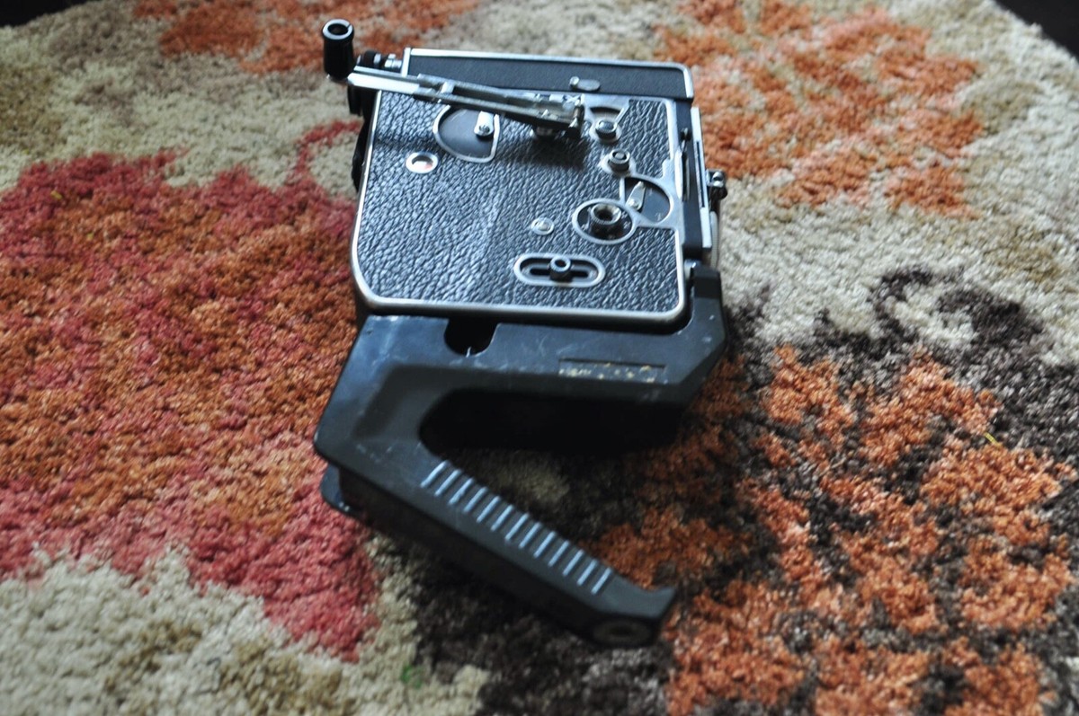 Bolex Reporter Hand Grip for H8 and H16 Round Base Cameras | eBay