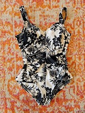 1990's Vintage Black  White Tropical Flowers One Piece Swimsuit 14
