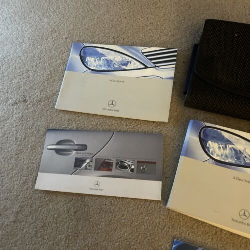 Mercedes a class service book pack, including manuals and service book unstamped - Picture 2 of 21