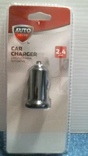 Auto Drive  2.4 AMP  Car Charger  (00600)  FS