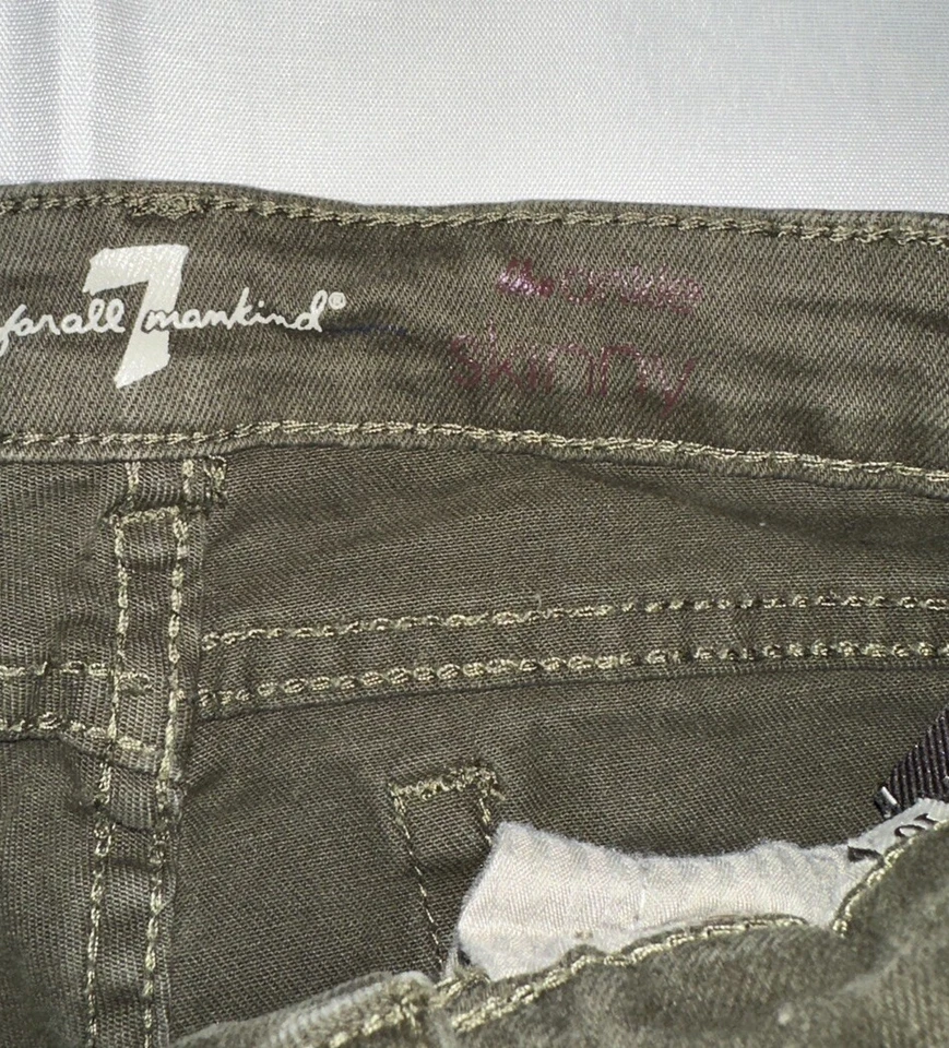 Pantalones de mezclilla elásticos ajustados al tobillo 7 For All Mankind usados para niñas (talla 10) Foto 3 de 4