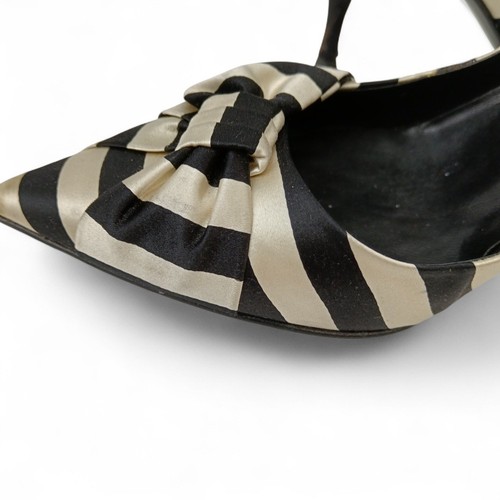 Valentino Garavani Black& Cream Satin Top Striped Shoes -37.5 UK 4.5 - Preloved - Picture 11 of 24