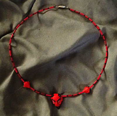 Red & Black Plastic Beaded Necklace Heart Animal Charm Pendant Lobster Clasp