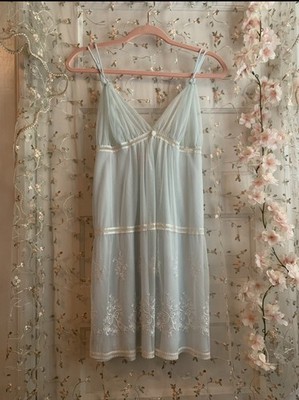 Vintage Oscar De La Renta Light Blue Slip