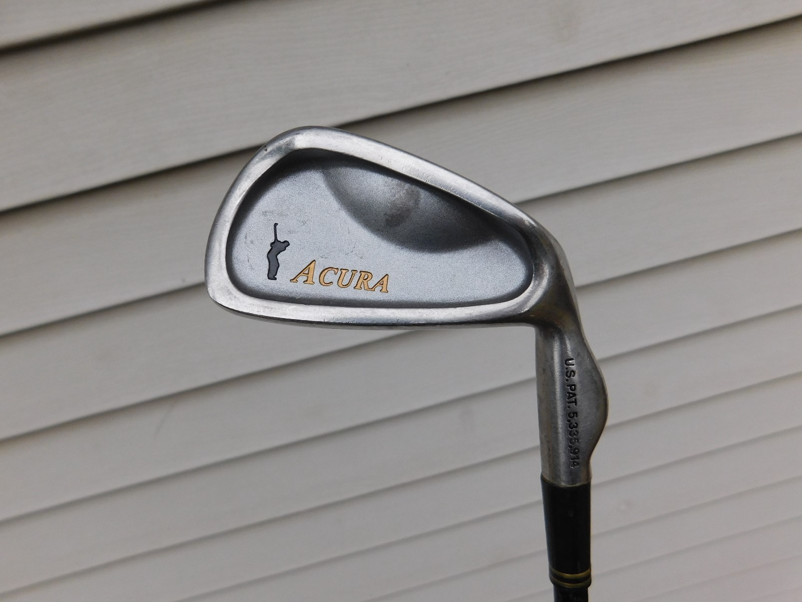 Used Right Handed Peerless Acura Oversize 4 Iron w/ Graphite Shaft