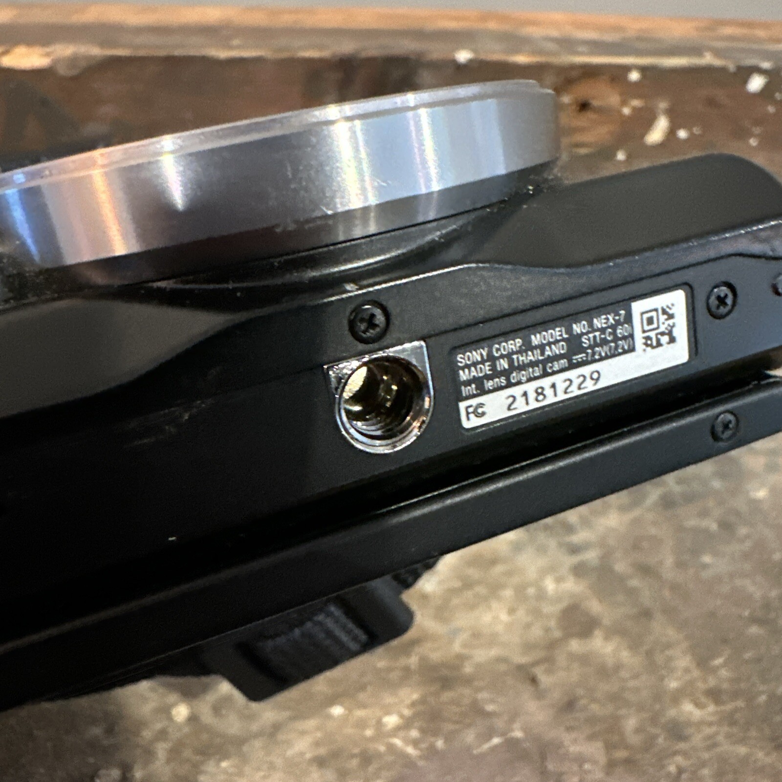 Sony NEX7 Camera, 2 Chargers, 2 Batteries,protection Case, Lens Nice Shape eBay