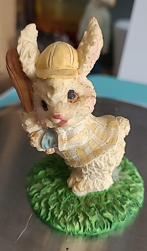 Resin 4" tall Easter Bunny Rabbits~Spring/Summer Home Holiday Decor  