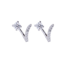 Women Girl Solid 925 Sterling Silver V Pave CZ Stud Earrings Gift Box D20