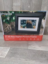 Polaroid 7" Digital Photo Frame Screen, Black Wood Frame High Res 1024x600