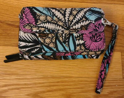 Vera Bradley Retired Canyon Road multi-pocket snap and zip wristlet purse