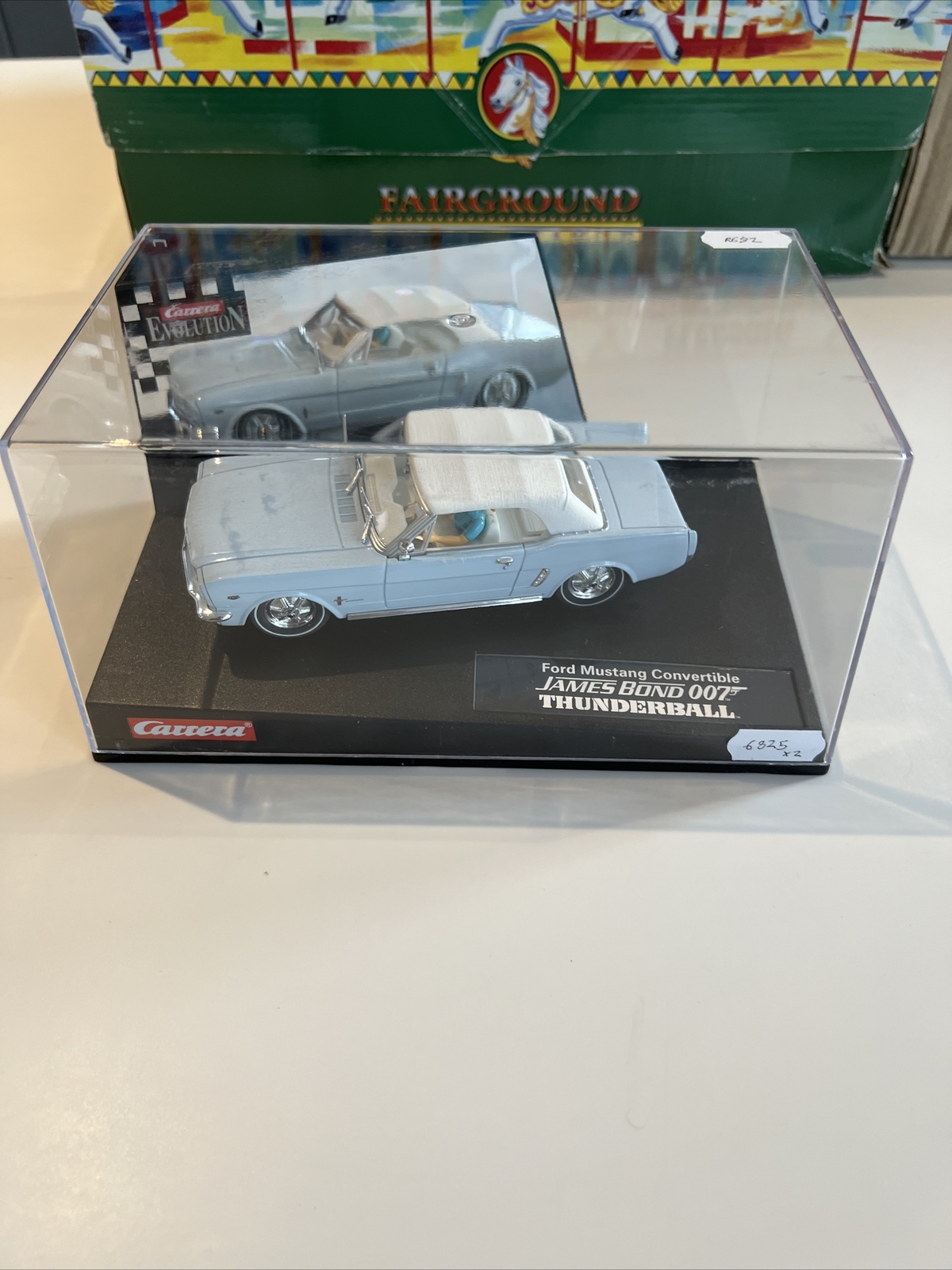 CARRERA EVOLUTION JAMES BOND FORD MUSTANG THUNDERBALL - Brand New 007 Uk Stock