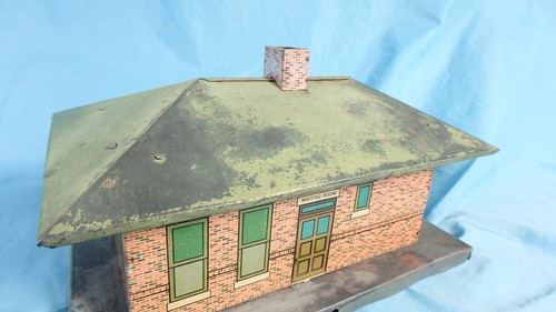 Vintage American Flyer #96 Tin Litho Passenger Station used - Picture 9 of 13