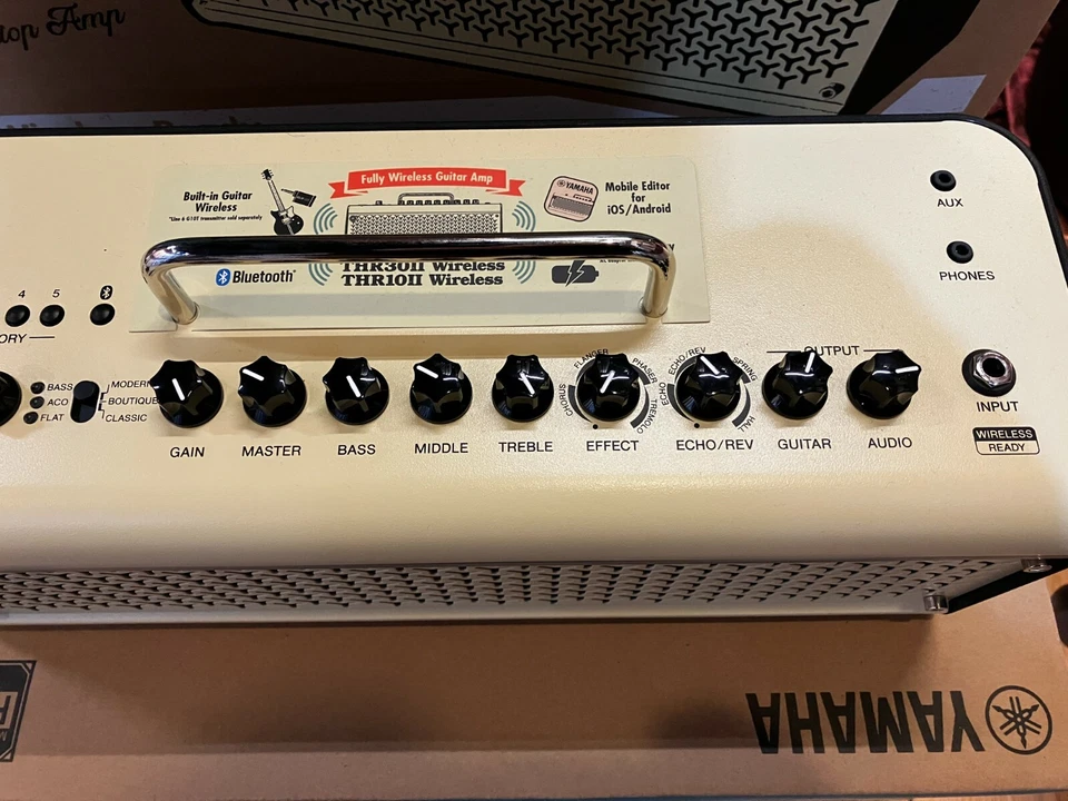 Yamaha THR30II WL Wireless 30-Watt Modeling Guitar Amp Combo - Image 4 of 4