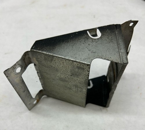 68 Nova Dash Ash Tray Bracket 1968 - Foto 5 di 8