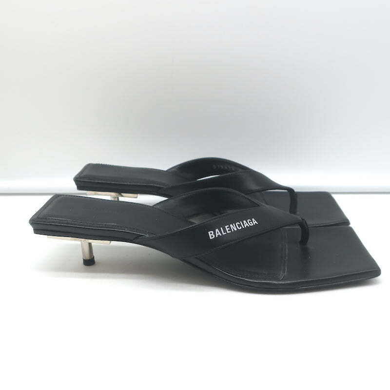 Balenciaga Metal 40 Thong Sandals Black Leather Size 36.5 Balenciaga Metal 40 Thong Sandals Black Leather Size 36.5