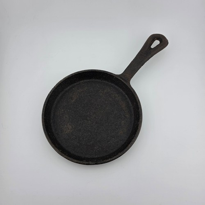 #ad Vintage Cast Iron Mini Skillet Pan Pre Owned $11.17