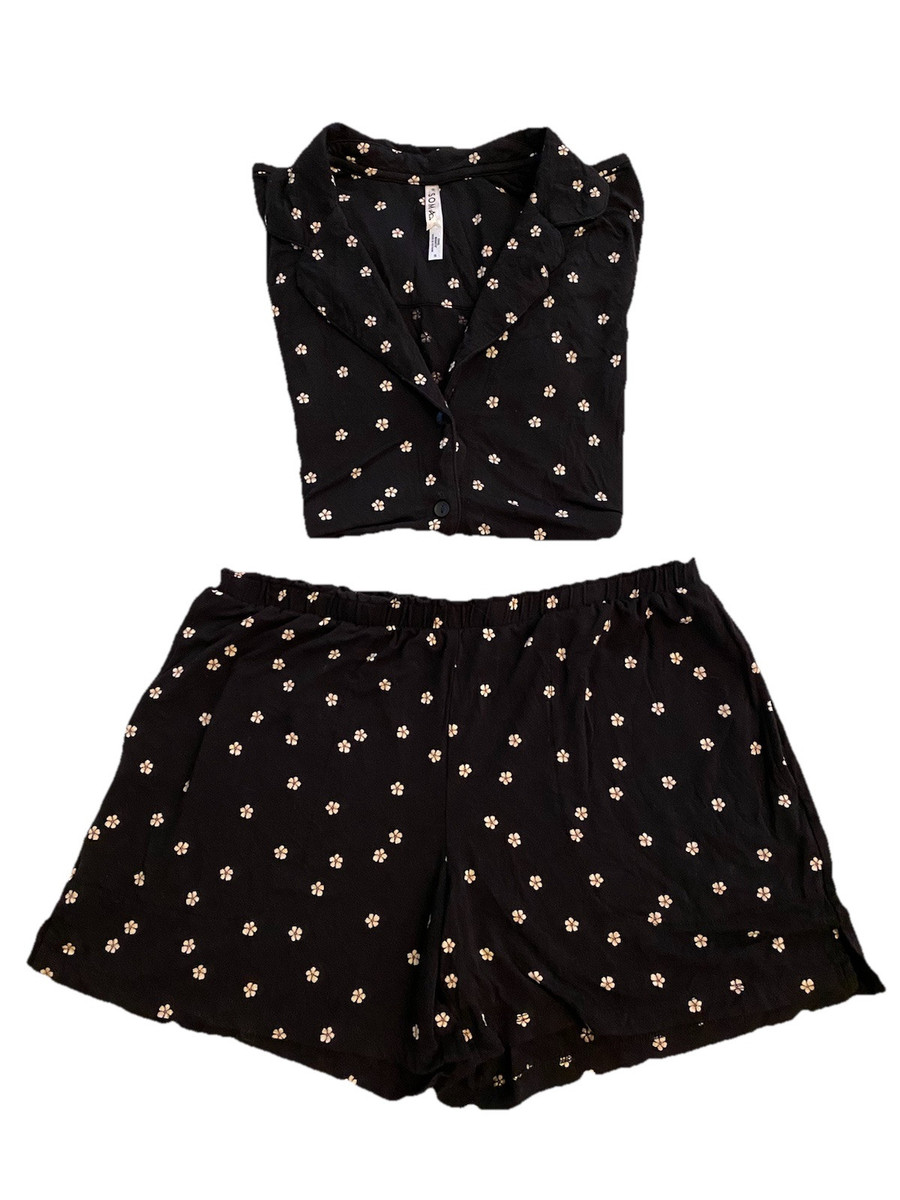 ★SPAO★ Cute and fluffy short-sleeved pajamas in BLACK SPPP Soma S Cool Nights PJ Short Sleeve Short Set Flowers