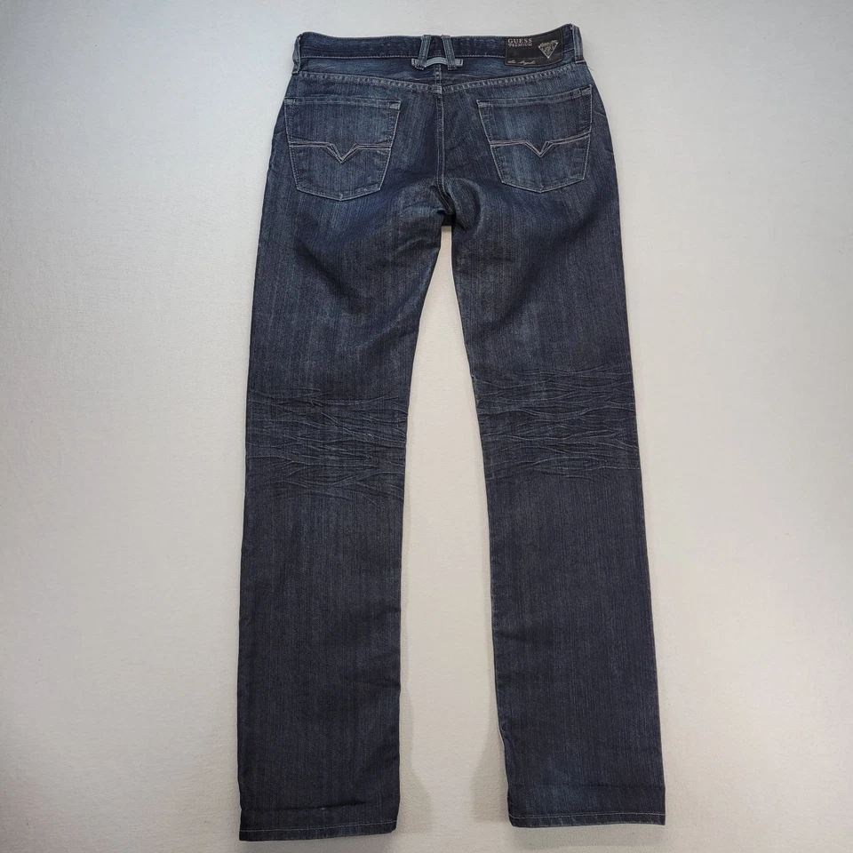 Jeans Guess Para Hombre 32x34 Azul Lincoln Ajustado Recto Tiro Medio Denim Lavado Oscuro Foto 3 de 4