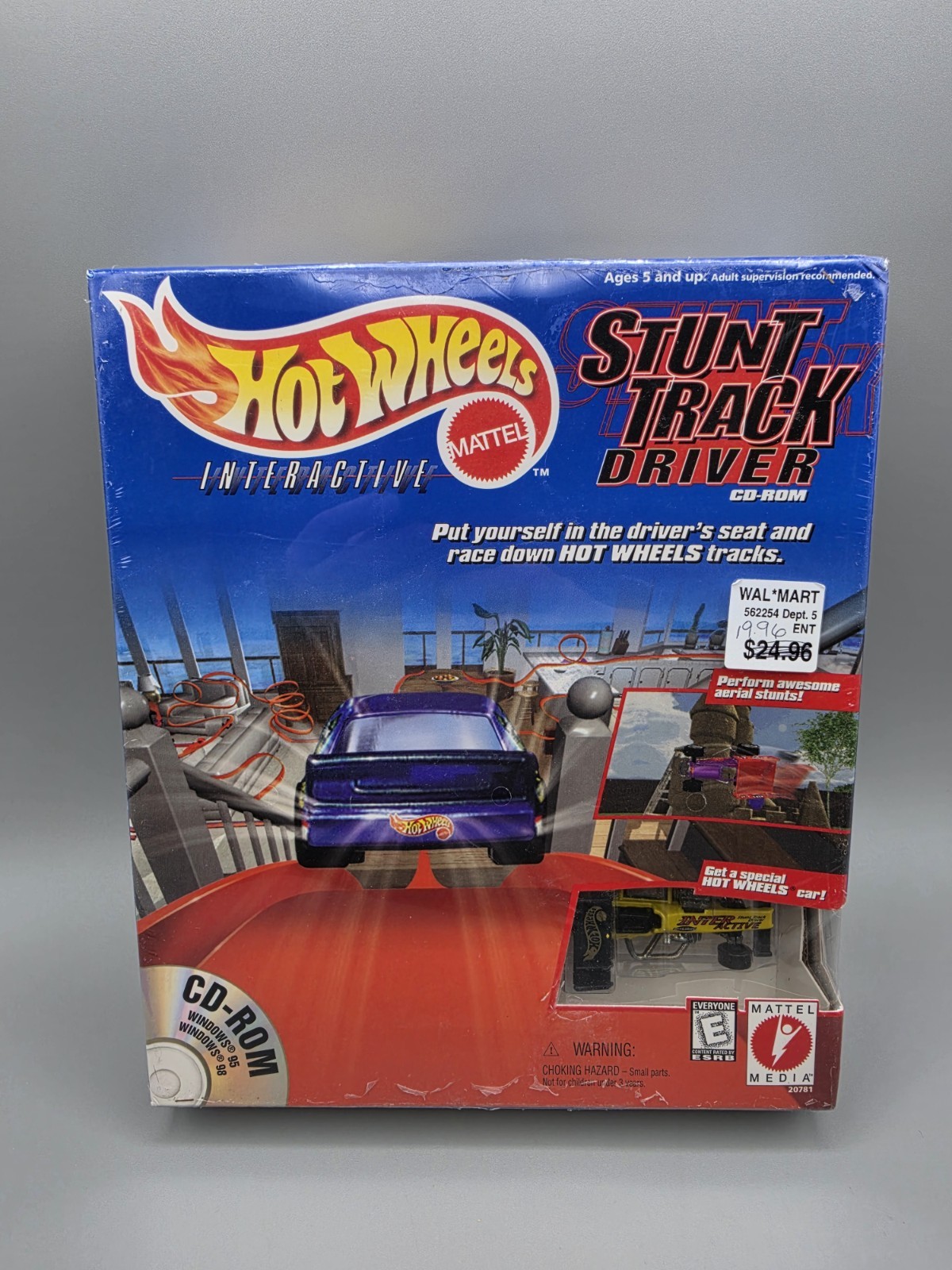 Mattel Hot Wheels Interactive Stunt Track Driver CD-ROM 1998