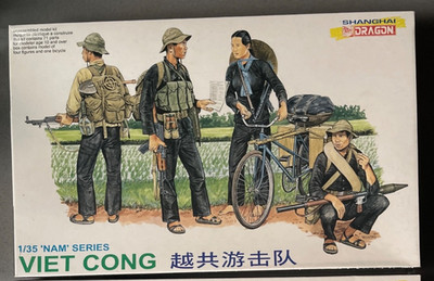 Dragon 3304 Viet Cong Nam Series Shanghai DML 1:35 Scale Model Kit 1/35