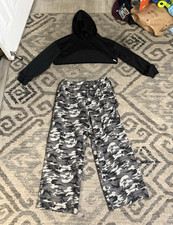 Women's 2XL 2pc Outfit Set Black Hoodie & Gray Camo Pants Polyester Pockets EE