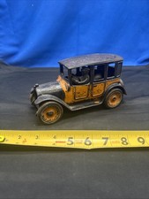Vintage 1920s Arcade Cast Iron Yellow Cab Sedan - Taxicab Taxi Cab - 8 A2c Vintage 1920s Arcade Cast Iron Yellow Cab Sedan - Taxicab Taxi Cab - 8 A2c