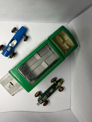 Vtg Matchbox King Size K-5 Bp Racing Car Transprter with 2 HW Lotus Race Cars