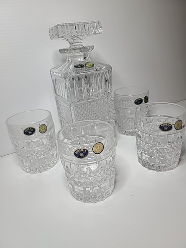 BohemiaVintage Hand Cut Lead Crystal Whiskey Decanter And 4 Glasses - Picture 6 of 9