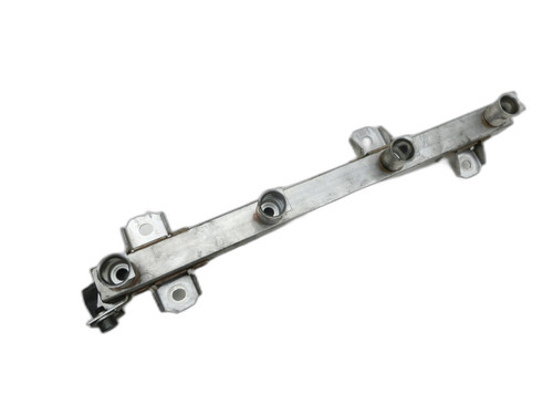 Verteilerrohr für BMW E46 318CI 03-06 2,0i 105KW 7521634 1353-7521634