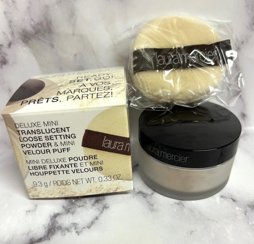 LAURA MERCIER Translucent Loose Setting Powder & Velour Puff Deluxe Mini .33oz.
