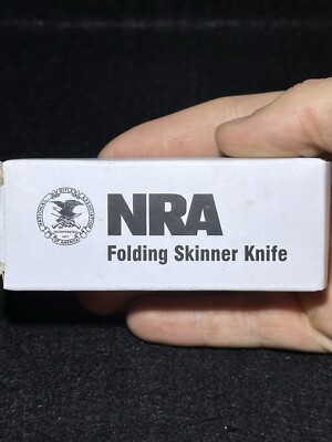 Mint Condition New NRA Folding Skinner CM1300813 Lock Blade Black Knife