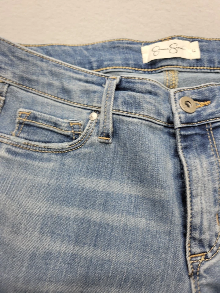 Pantalones de mezclilla para mujer Jessica Simpson 4 azul lavado claro súper ajustados dobladillo crudo tiro bajo Foto 4 de 4